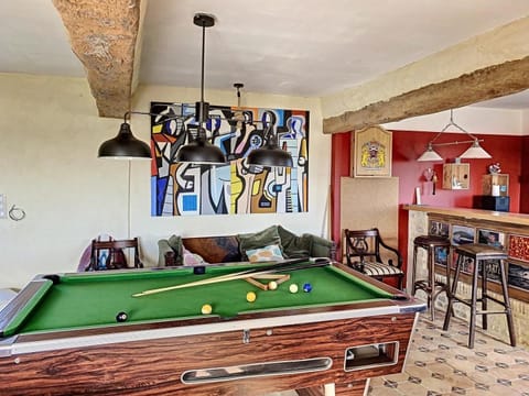 Lounge or bar