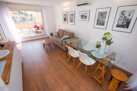 Penthouse Exceptionnel vue Mer proche Monaco Apartment in Monaco