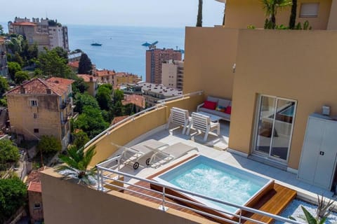 Penthouse Exceptionnel vue Mer proche Monaco Apartment in Monaco