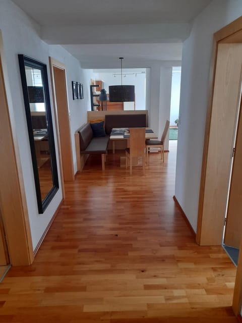 Dachgeschoss-Apartment in Landeck - 140m² Apartment in Tyrol
