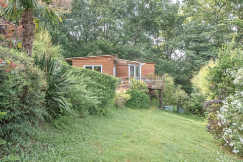 Property building, Day, Garden view