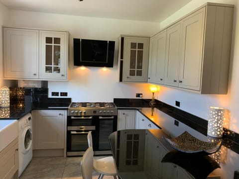 8 The Loan Apartment in England