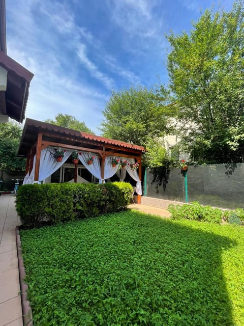 Property building, Garden, Seating area