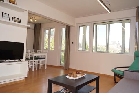 Communal lounge/ TV room, Living room