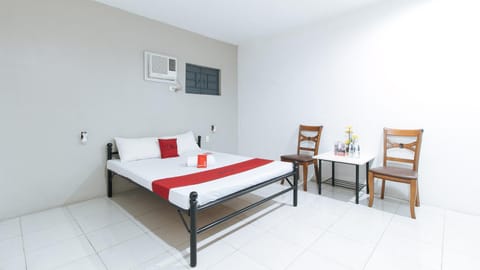 Bed, TV and multimedia, Photo of the whole room, Bedroom, air conditioner