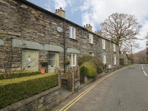 Oak Tree Cottage House in Coniston