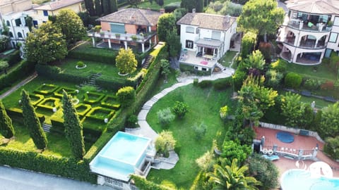 Facade/entrance, Bird's eye view, Garden, Swimming pool