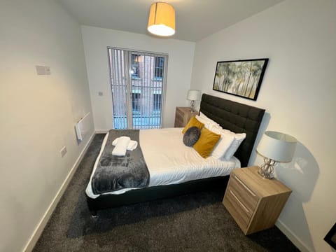Halo Apartments - City Centre Apartment in Manchester