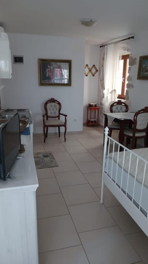 Apartment Martin - 10 mt to the beach Apartment in Rovinj