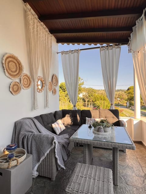 Natural landscape, View (from property/room), Balcony/Terrace, Seating area