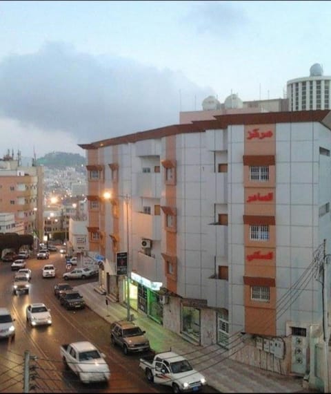 Property building, Bird's eye view