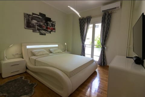 TV and multimedia, Bedroom