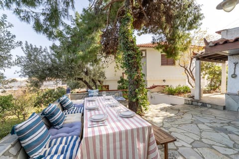 Inner courtyard view