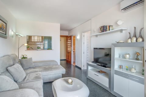 Sweet Holiday Place - Benalmadena Costa Apartment in Torremolinos