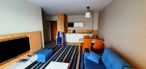 Kitchen or kitchenette, Living room, Dining area