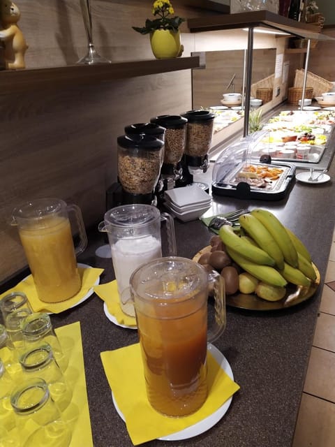 Hotel LEANO Hotel in Lubeck