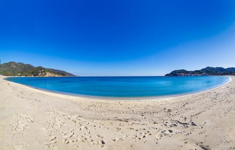 Trilocale Mediterraneo - Goelba Apartment in Campo nell'Elba