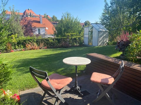 Garden, Garden view