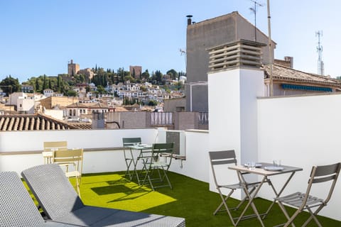 Property building, View (from property/room), Balcony/Terrace