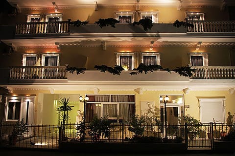 Property building, Facade/entrance