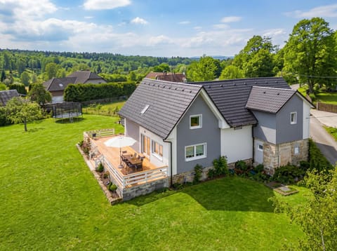 Property building, Natural landscape, Garden, Garden view