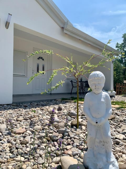 Kristalni Slap Kravice House in Dubrovnik-Neretva County