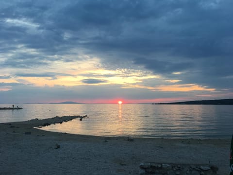 Rusty Anchor Apartment in Novalja