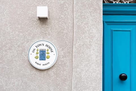 Property building, Property logo or sign