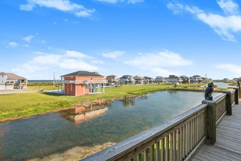 Dark Side Of The Dune home House in Bolivar Peninsula