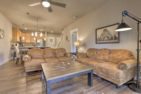 Fraser Retreat, Walk to Ski Shuttle and Main St House in Fraser