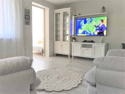 TV and multimedia, Living room