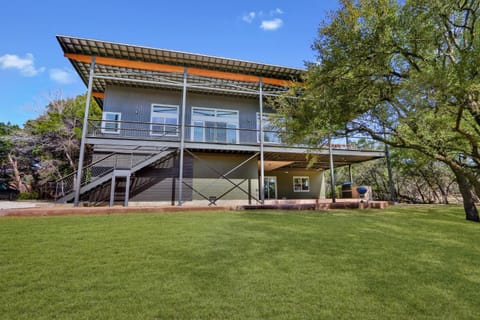 River Road Retreat House in Wimberley