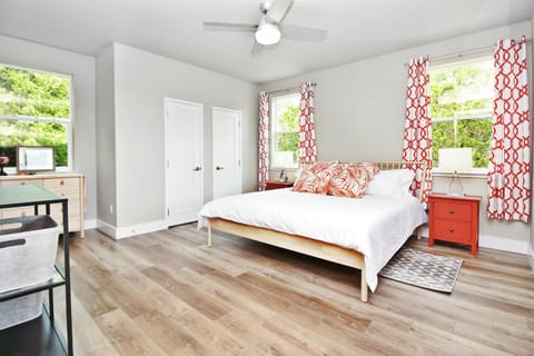 River Road Retreat House in Wimberley