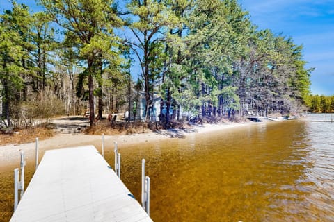 Bayside Haven House in Freedom