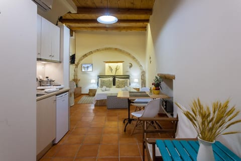 Charming Flatlet in the Old Town Apartment in Chania