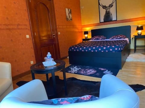 Château Les Tourelles Bed and Breakfast in Wallonia, Belgium