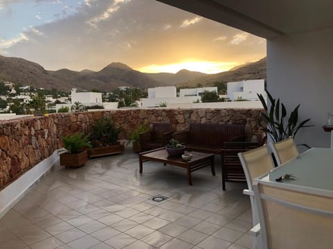 Balcony/Terrace, Mountain view, Sunset