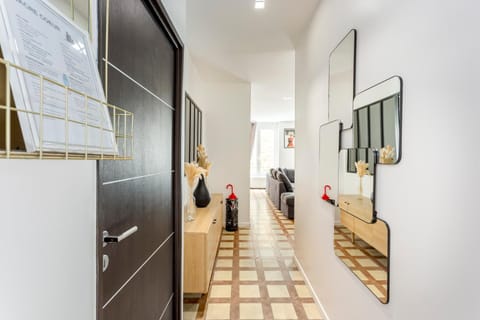 180 Suite Eden, Luxury APT at Sacré Coeur Apartment in Paris