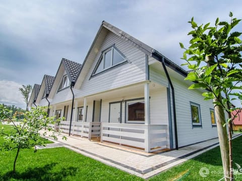 Property building, Garden view