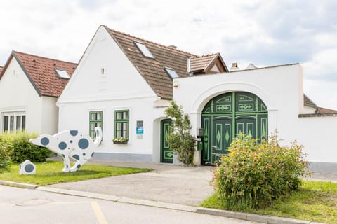 Property building, Street view