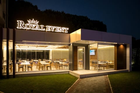 Property logo or sign, Food and drinks