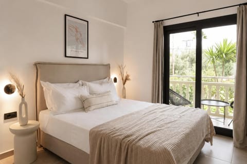 Bed, View (from property/room), Balcony/Terrace, Photo of the whole room, Bedroom