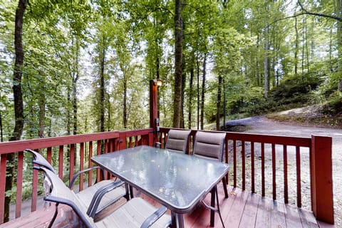 Horseshoe Bend House in Cherokee