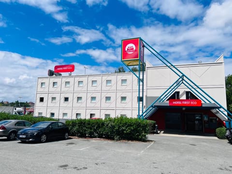 Hotel First Eco Savigny Villemoisson Centre Commercial Carrefour Hotel in Île-de-France