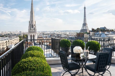 Balcony/Terrace, City view