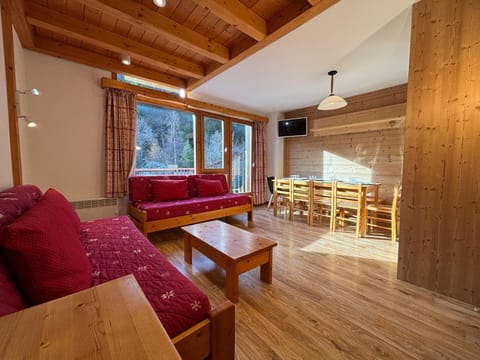 Résidence Saboia B57 Clés Blanches Courchevel Apartment in Les Allues