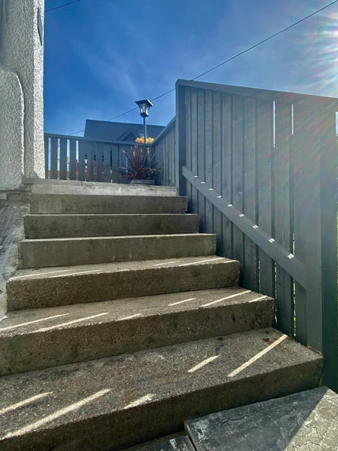 The Lodge Dunrowan Apartment in Scotland