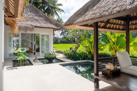 River moon villa House in Sukawati