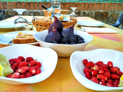 Continental breakfast