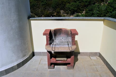 Yellow House House in Albissola Marina